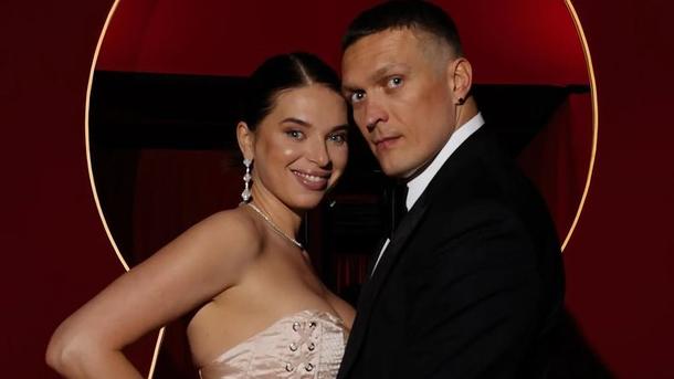 Александр Усик и его жена Екатерина признались, были ли на грани развода instagram.com/usyk_kate1505 Александр Усик и его жена Екатерина признались, были ли на грани развода instagram.com/usyk_kate1505