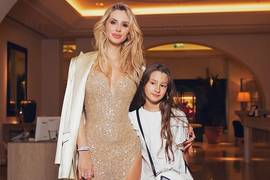 Лобода в 14-летие дочери выставила фото с ней и пожелание
