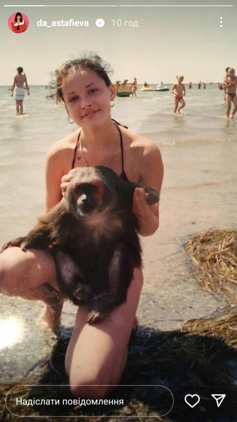 Даша Астафьева в детстве instagram.com/da_astafieva Даша Астафьева в детстве instagram.com/da_astafieva