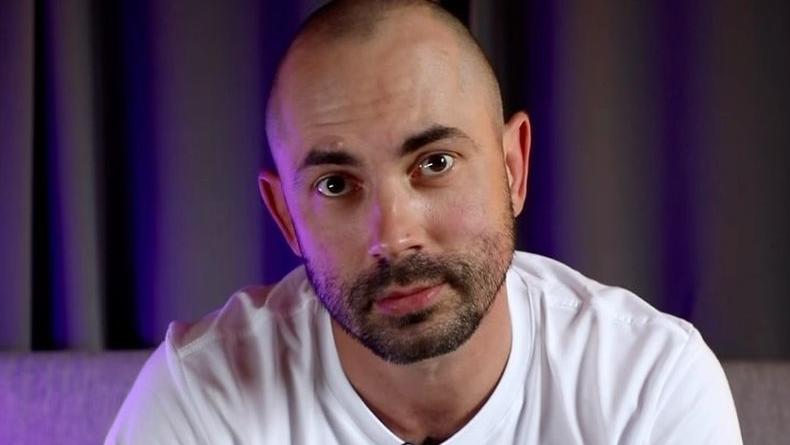 Бєдняков показав себе з довгим волоссям 18 років тому Бєдняков показав себе з довгим волоссям 18 років тому