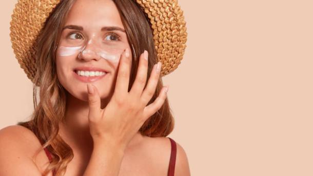  Как ухаживать за кожей летом: советы для каждого типа кожи