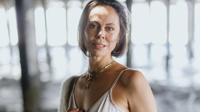 Колишня Кличка показала, як у 51 рік лазить по деревах