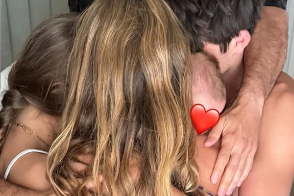 Жизель Бюндхен вперше запостила фото із третьою дитиною instagram.com/gisele