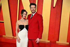 Звезда «Мстителей» Крис Эванс впервые стал отцом