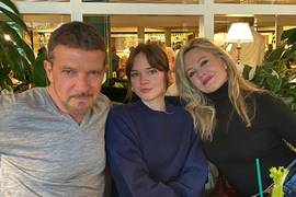 Дочь Бандераса и Гриффит запостила новые фото со свадьбы