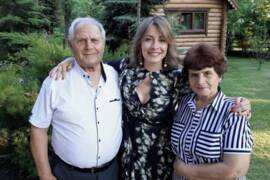 Елена Кравец во время моноспектакля сообщила о смерти мамы