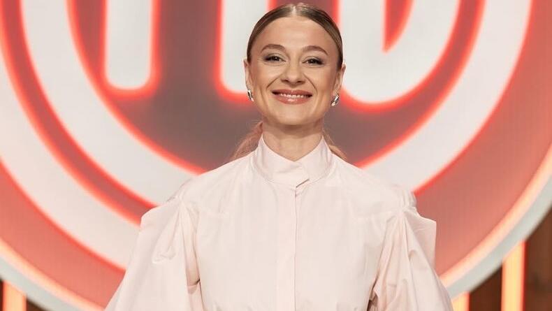 Звезда «МастерШефа» Мартыновская заговорила о новой пластике