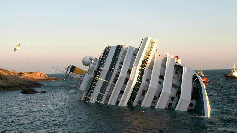 Крушение лайнера Costa Concordia на Discovery Channel