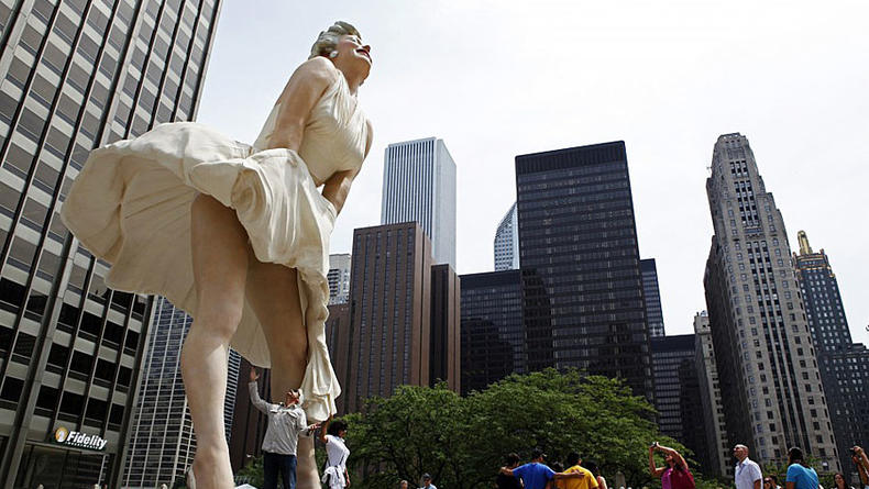 В Чикаго избавились от гигантской Мэрилин Монро