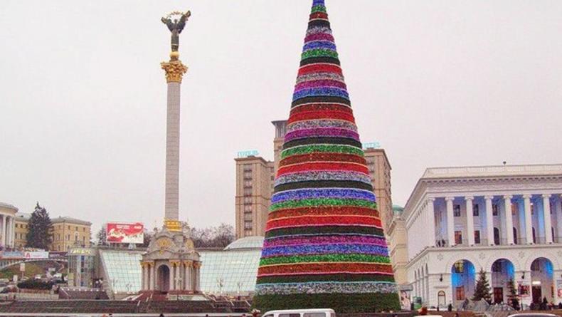 Какой будет новогодняя елка 2013 на Майдане (ФОТО)