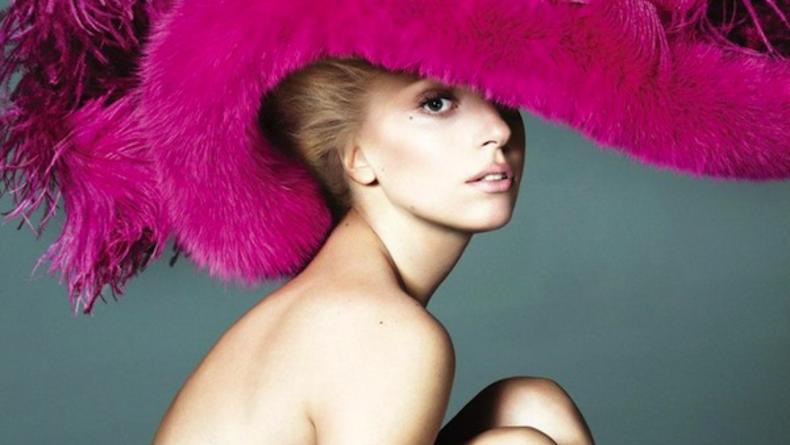 Сентябрьский Vogue бьет рекорды благодаря Леди Гаге