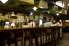 Несем потери: ресторан У Хромого Пола закрывается