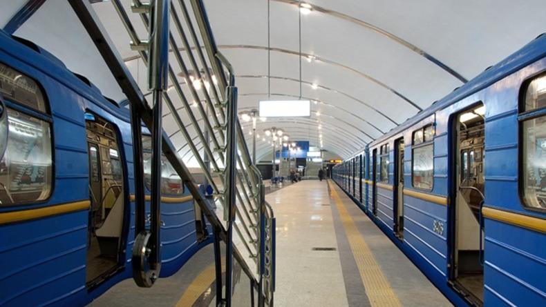 Власти рассказали о двух новых станциях метро в Киеве