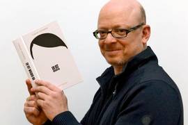 Сатирическая книга о Гитлере стала хитом продаж в Германии