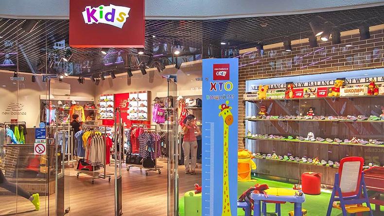 Новый магазин New Balance с детской линией в Dream Town