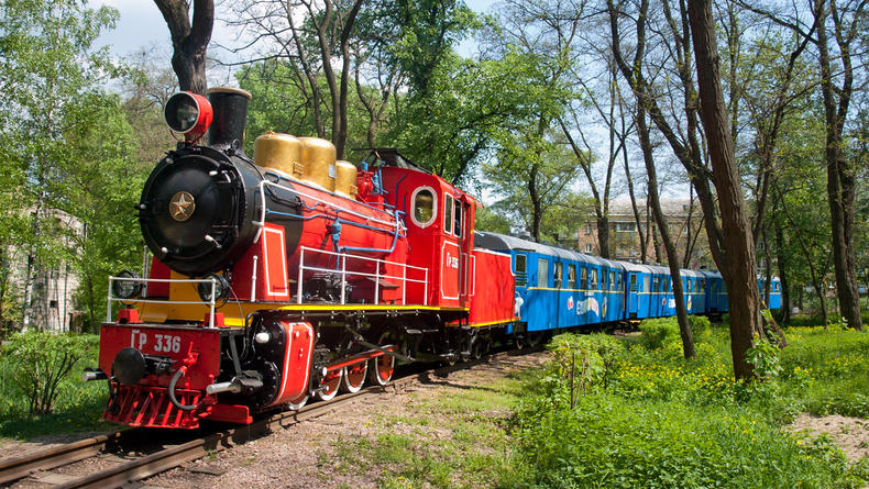 В Киеве открывается детская железная дорога (ФОТО)