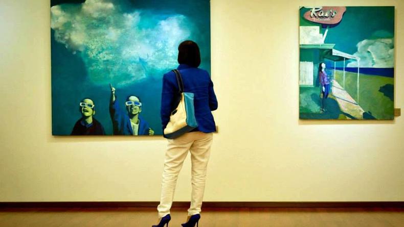 Выставка молодых художников в музее на Десятинной