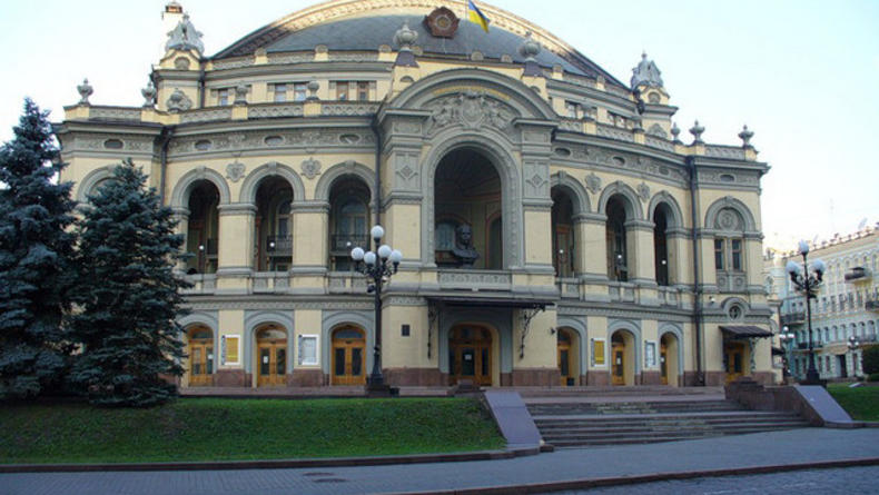 Здание дня: 10 фактов о Киевском Оперном Театре (ФОТО)