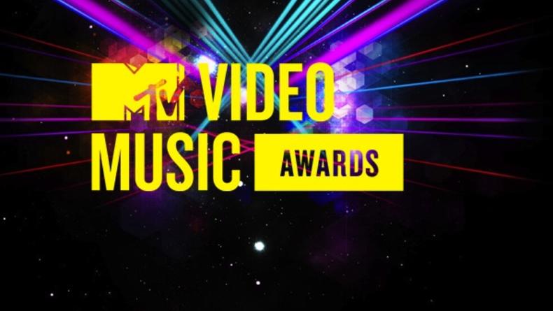 Стали известны номинанты премии  MTV VMA 2013