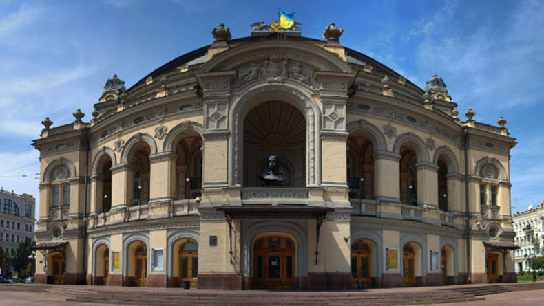 С осени в театрах Киева появятся электронные билеты