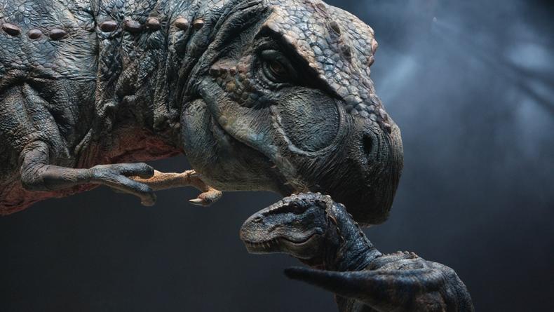 Выставка Шоу динозавров продлена до 17 ноября (ВИДЕО)