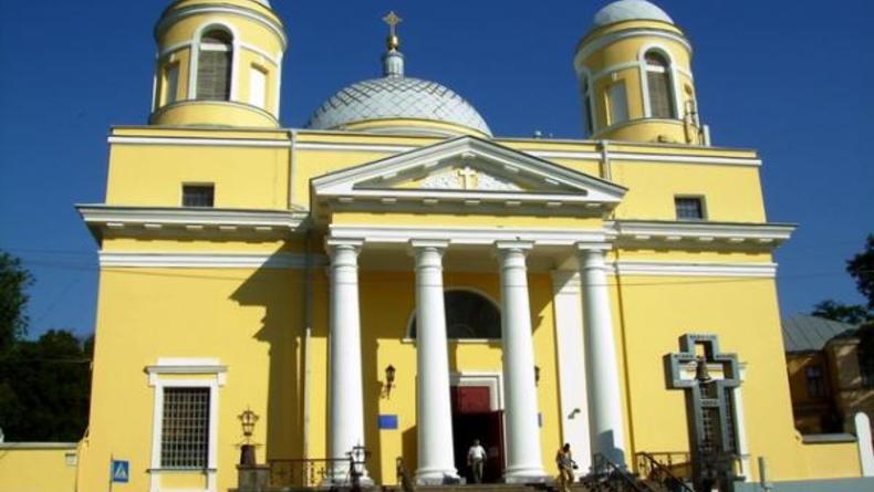 Здание дня: 10 фактов о Соборе Святого Александра (ФОТО)