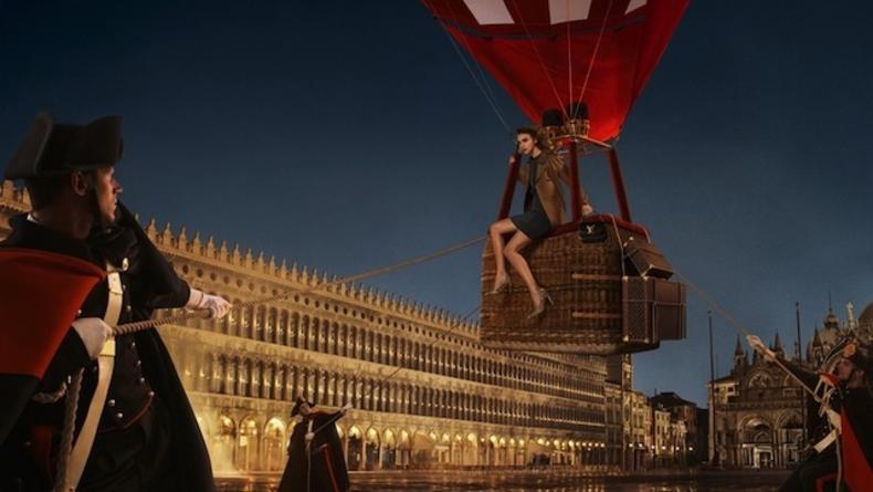 Дэвид Боуи снялся в рекламе Louis Vuitton (ВИДЕО)