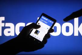 12 лет Facebook: на кого подписаться в соцсетях