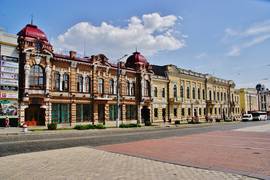 Кировоград: маленький Париж и девушки-француженки