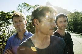 Вернулись: A-ha выпустили первый за 4 года клип
