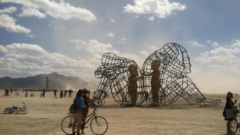 Украина впервые стала участником фестиваля Burning Man 2015