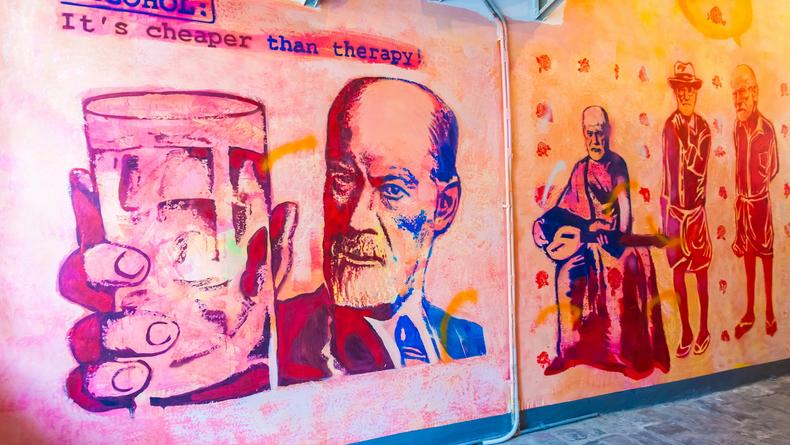 Бар Pink Freud: алкогольный психоанализ
