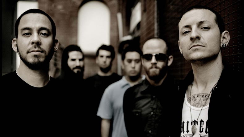 Герои из двухсот фильмов исполнили песню Linkin Park