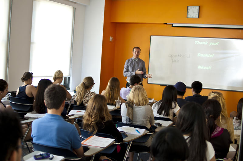 План действий на уикенд: Бумбокс и финансовый кризис в кино