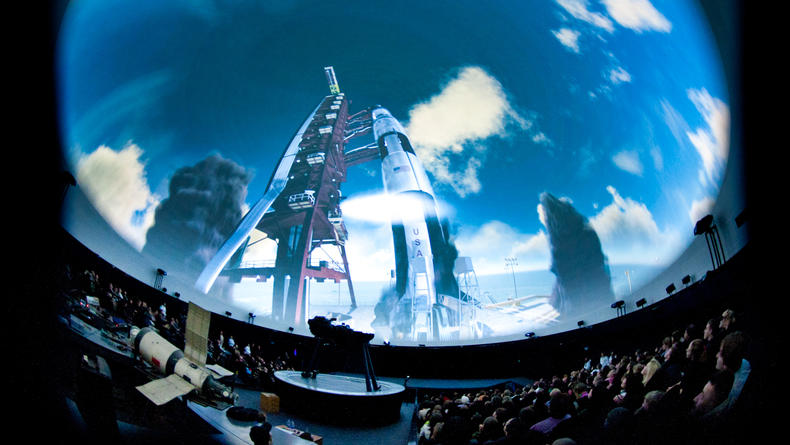 В Планетарии закрывается кинотеатр Atmasfera 360