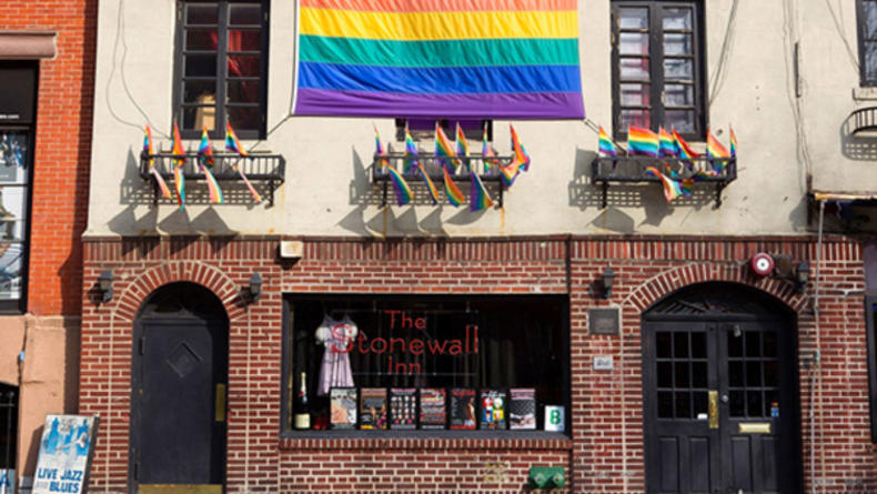 В США появился первый в стране ЛГБТ-памятник