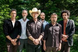 Swans возвращаются в Киев