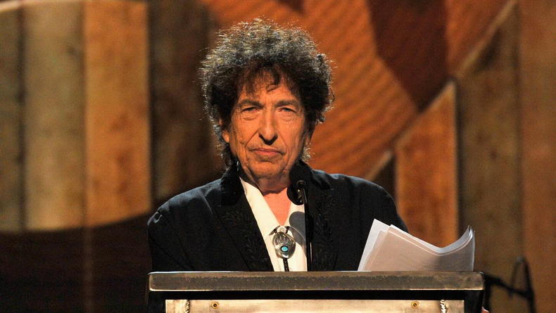 Боб Дилан выпустит сборник стихов