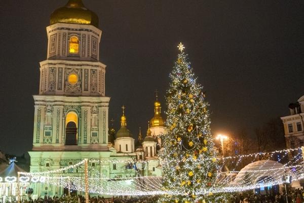 Главные новогодние ярмарки в Киеве Главные новогодние ярмарки в Киеве