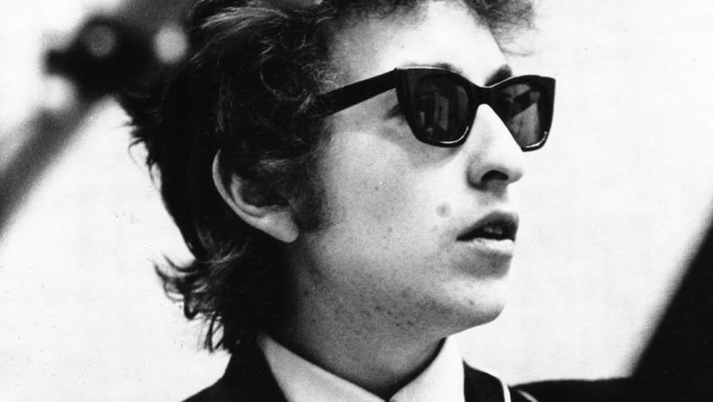 Боб Дилан выпустил песню и анонсировал альбом