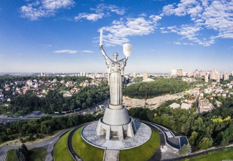 План действий на уикенд: Kyiv Art Week и Стражи Галактики План действий на уикенд: Kyiv Art Week и Стражи Галактики