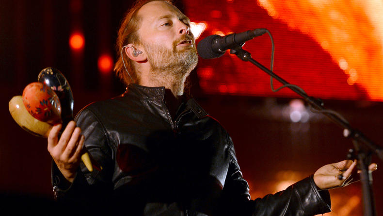 Radiohead выпустили два официальных песенника