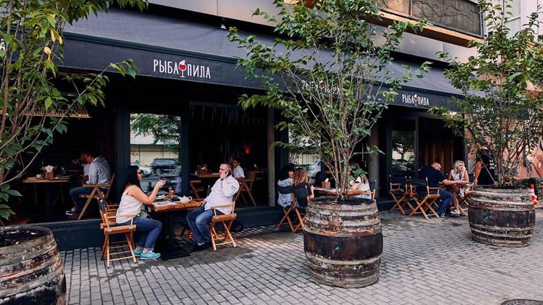 В Киеве октрылся новый ресторан одесской кухни Рыба-Пила