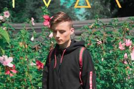 Ивангай вернулся на YouTube с хитом, взлетевшем в трендах