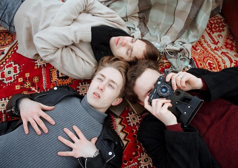 План действий на уикенд: Mountain Breeze, Рита Дакота и Фестиваль Комиксов План действий на уикенд: Mountain Breeze, Рита Дакота и Фестиваль Комиксов