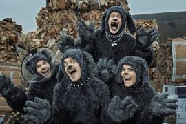 Собаки, Кардашьян и Билли Айлиш: LITTLE BIG порвали YouTube пародийным клипом
