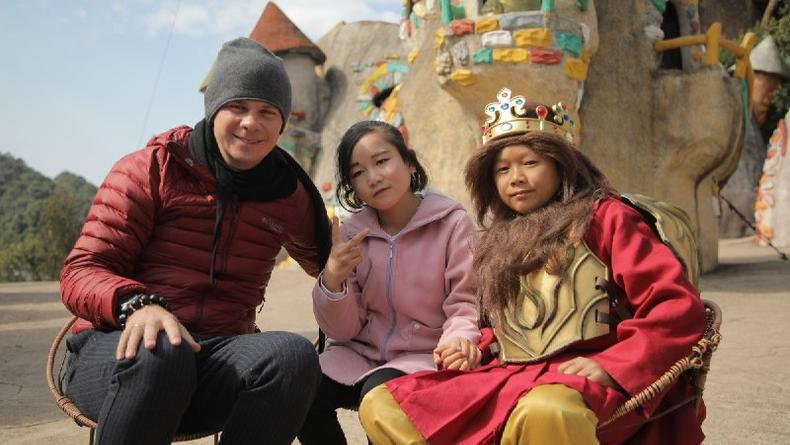 "Мир наизнанку" покажет необычный парк развлечений в Китае