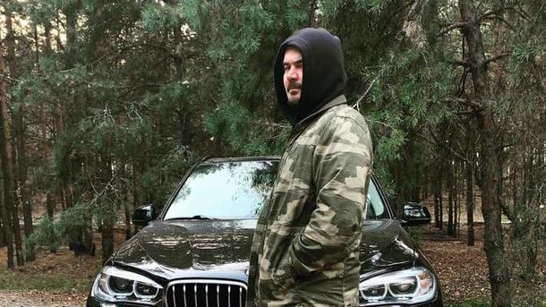 Помимо музыкальной деятельности, Олег озвучивал Джонни Деппа в украинском дубляже 