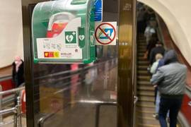 В Киевском метрополитене появились дефибрилляторы