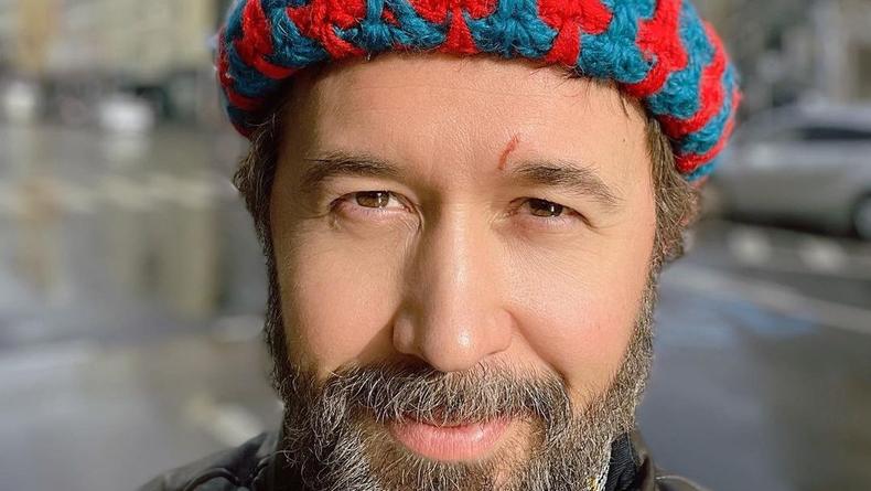 Сергей Бабкин высказался о своей проблеме зрения в авторской поэзии Сергей Бабкин высказался о своей проблеме зрения в авторской поэзии